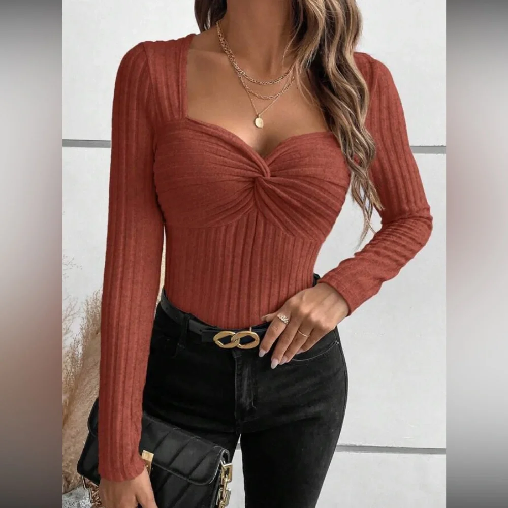 Luxe twist front top